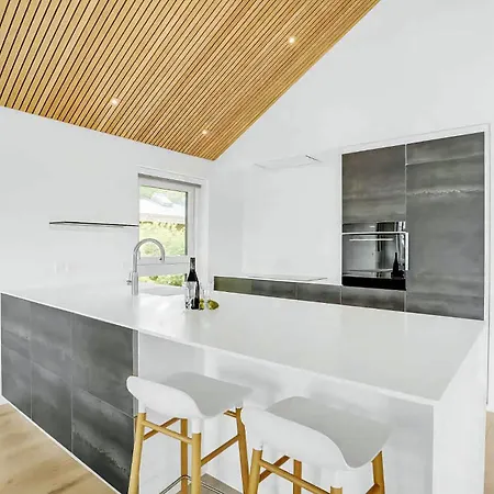 Semesterbostad Luxury House With Activities For Sunds